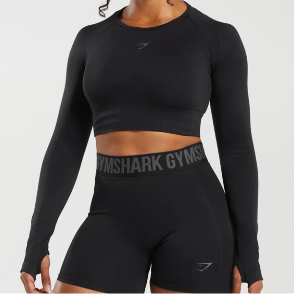 Gymshark Black Fitted Long Sleeve Crop Top